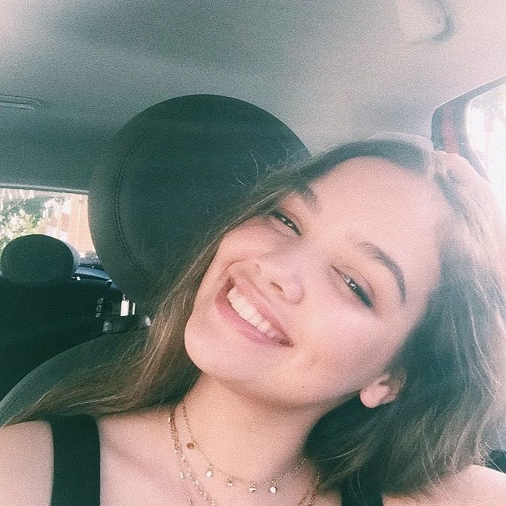 Meet your Posher, Jeniffer